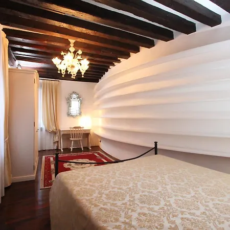 Apartamento Ca Capitello, 250 M From St Marks Square *